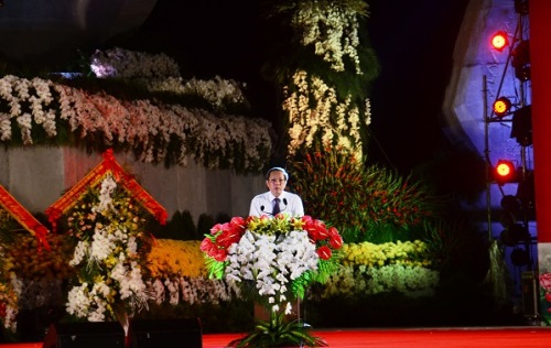 Xúc động với Lễ khánh thành tượng đài ''Chủ tịch Hồ Chí Minh với nhân dân Quảng Bình''